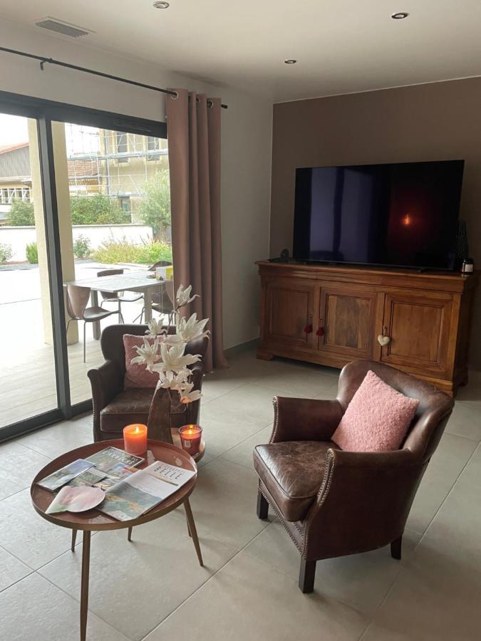 Comme A La Maison Pres De La Dolce Via Saint-Fortunat-sur-Eyrieux Ngoại thất bức ảnh