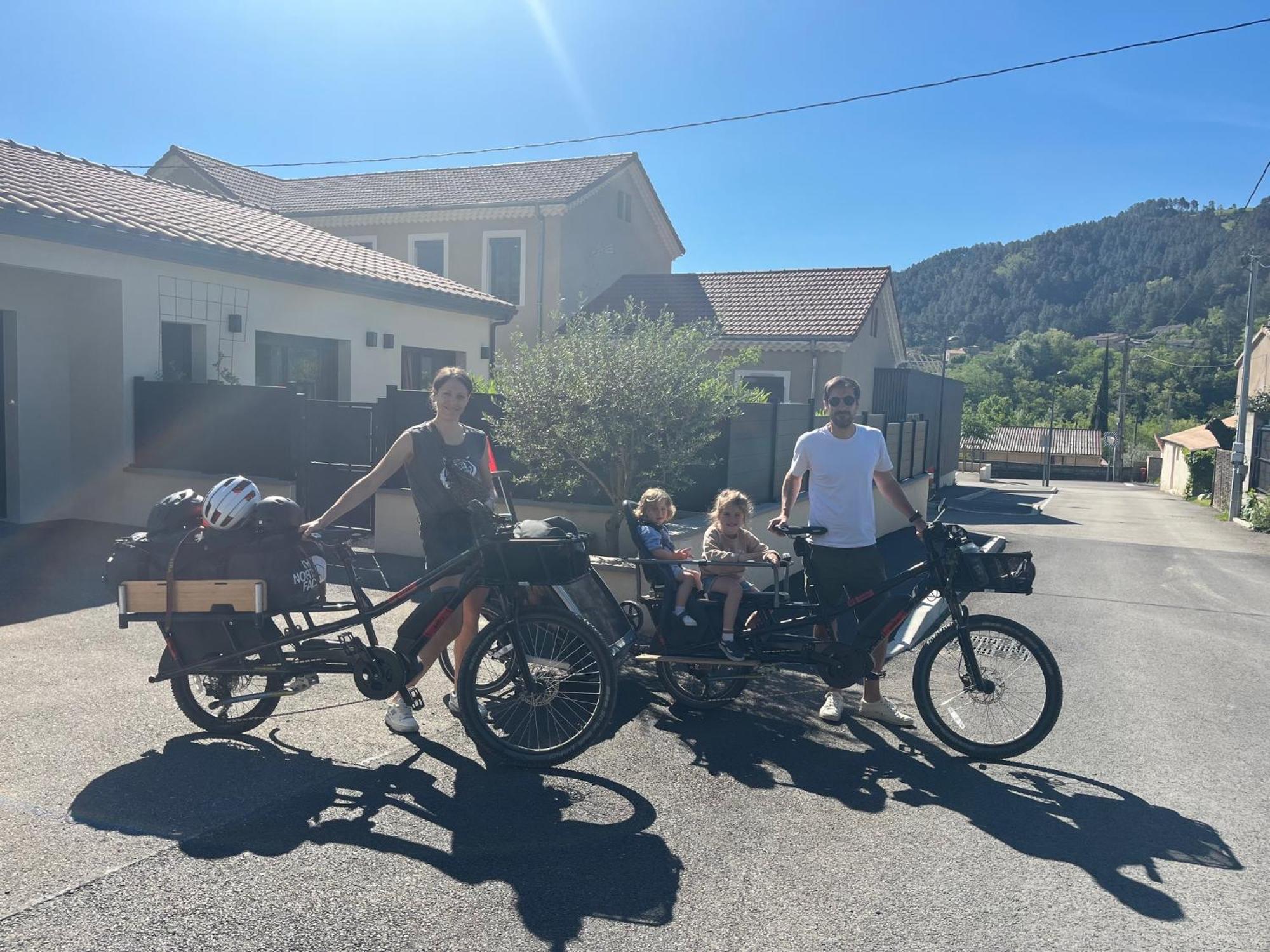 Comme A La Maison Pres De La Dolce Via Saint-Fortunat-sur-Eyrieux Ngoại thất bức ảnh